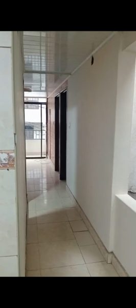 Apartamento segundo piso en la colinita guayabal