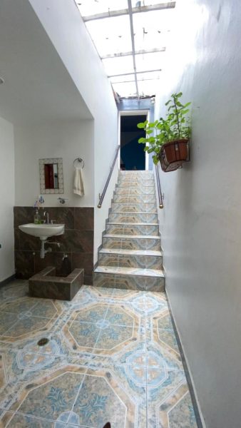 Se vende casa usada en buen estado, en el Barrio Manrique 45