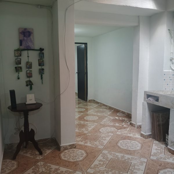 Se vende casa usada en primer piso,en el Barrio la colinita guayabal