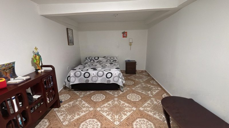 Se vende casa usada en primer piso,en el Barrio la colinita guayabal