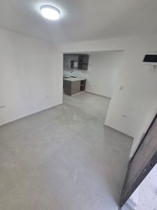 Apartamento cerca a santa Lucia