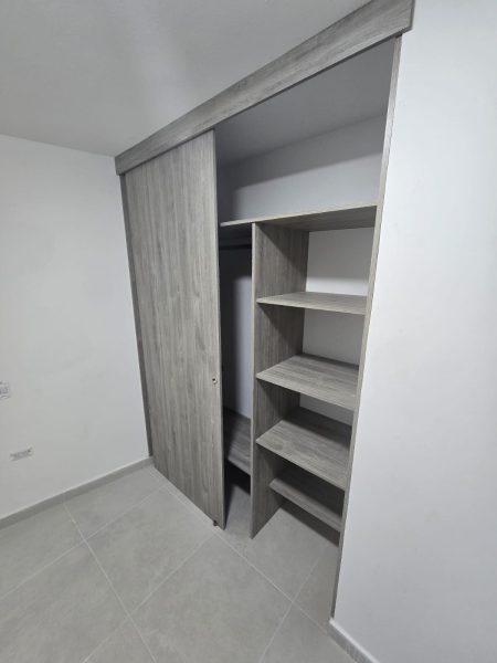 Apartamento cerca a santa Lucia