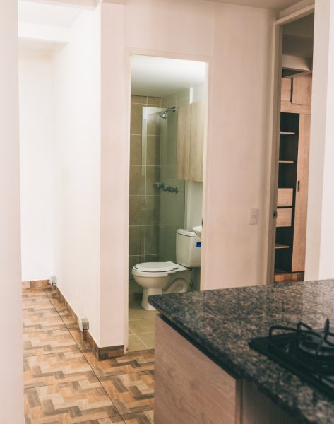 Vendo aparta estudio primer piso en Robledo