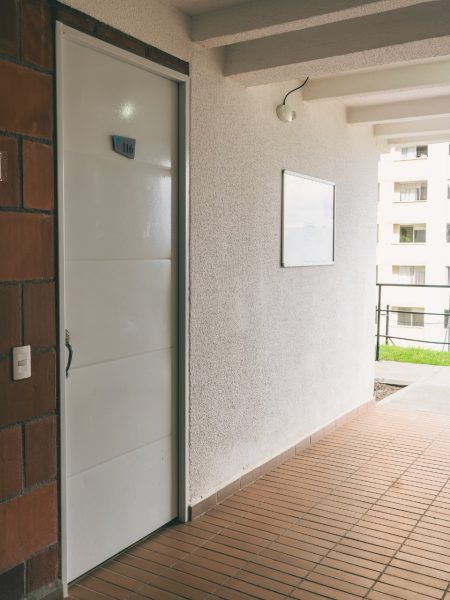 Vendo aparta estudio primer piso en Robledo