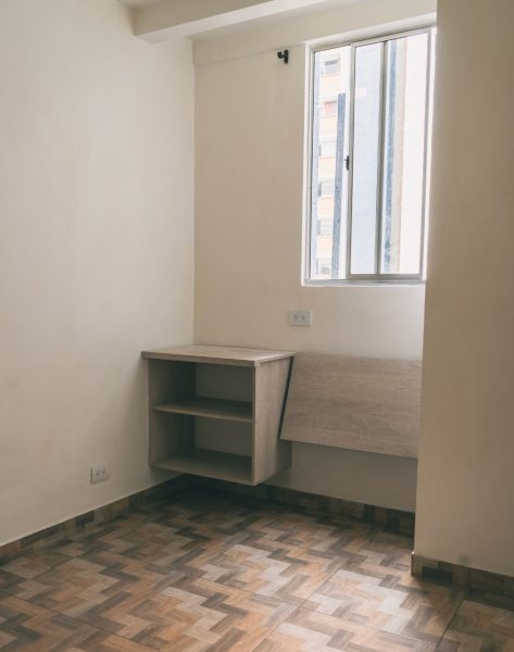 Vendo aparta estudio primer piso en Robledo