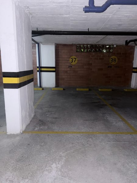 Vendo apartamento grande con exelente ubicación.🏡
