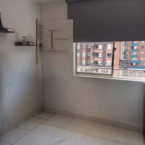 Vendo cómodo apartamento, con excelente ubicación en la loma los Bernal